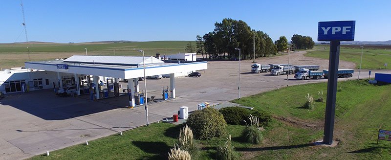 Las Estaciones de Servicio junto al Transporte